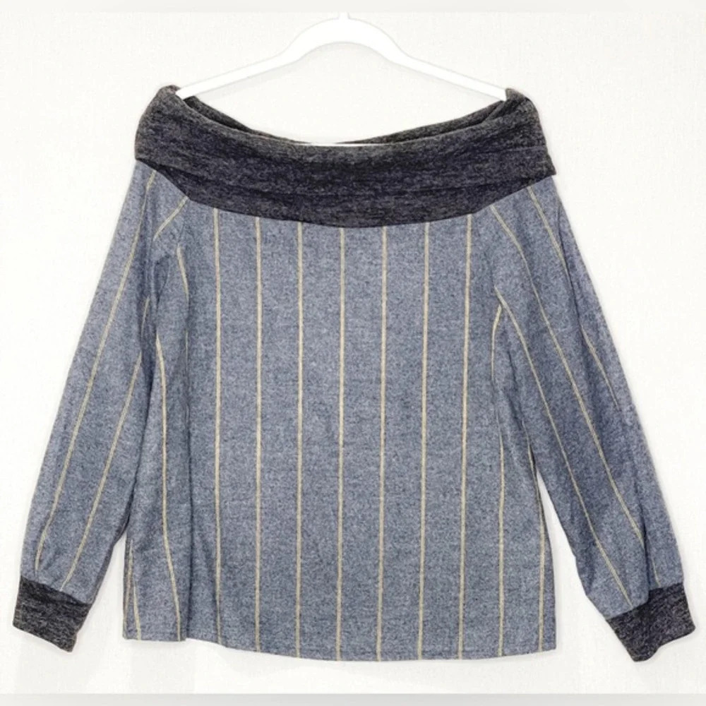 THML Gray Striped Off the Shoulder Shirt Long Sleeve Size Small